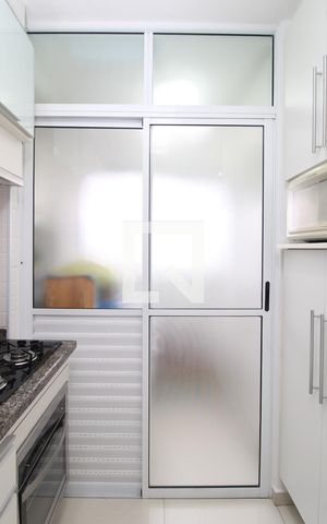 Apartamento à venda com 59m², 2 quartos e 1 vagaÁrea de Serviço