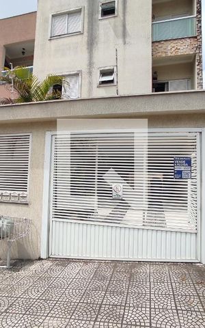 Apartamento para alugar com 192m², 2 quartos e 2 vagasFachada