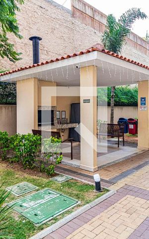 Apartamento à venda com 42m², 2 quartos e sem vaga Apartamento à venda com 42m², 2 quartos e sem vagaÁrea comum - Churrasqueira