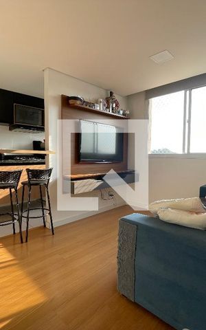 Apartamento à venda com 42m², 2 quartos e sem vaga Apartamento à venda com 42m², 2 quartos e sem vagaSala