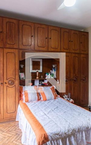 Casa à venda com 380m², 4 quartos e 3 vagasSuíte