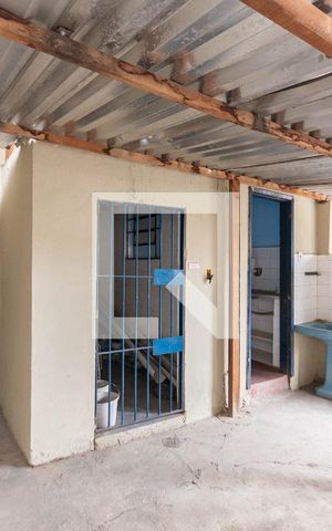 Casa à venda com 380m², 4 quartos e 3 vagasCasa anexo 2