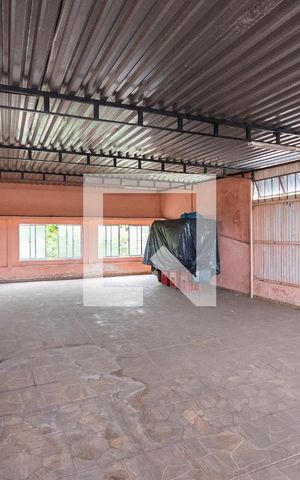 Casa à venda com 380m², 4 quartos e 3 vagasTerraço