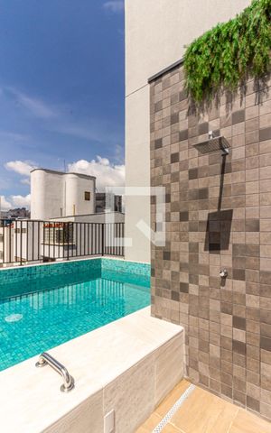 Studio à venda com 48m², 1 quarto e sem vaga Studio à venda com 48m², 1 quarto e sem vagaPiscina