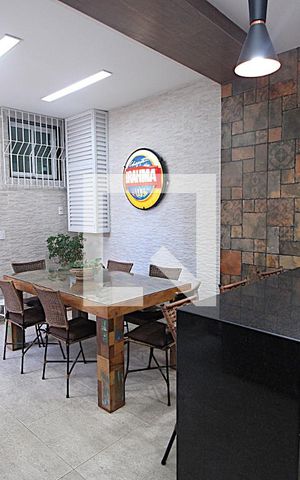 Casa à venda com 187m², 5 quartos e 3 vagasEspaço Gourmet