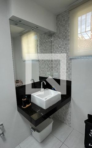 Casa à venda com 187m², 5 quartos e 3 vagasBanheiro da Suíte