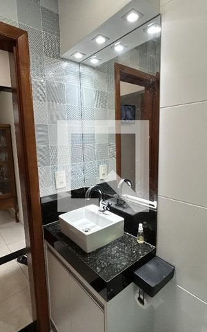Casa à venda com 187m², 5 quartos e 3 vagasBanheiro 2