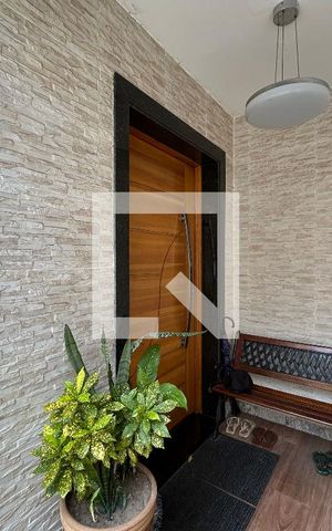 Casa à venda com 187m², 5 quartos e 3 vagasVaranda