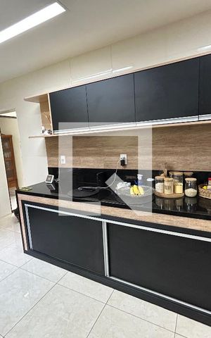 Casa à venda com 187m², 5 quartos e 3 vagasCozinha