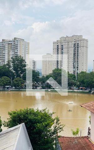 Casa à venda com 505m², 3 quartos e 5 vagas Casa à venda com 505m², 3 quartos e 5 vagasVista da Varanda da Sala de TV