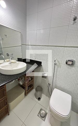 Apartamento à venda com 76m², 2 quartos e 1 vagaBanheiro