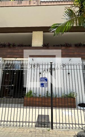 Apartamento à venda com 76m², 2 quartos e 1 vagaFachada + plaquinha