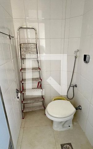 Apartamento à venda com 76m², 2 quartos e 1 vagaBanheiro de serviço