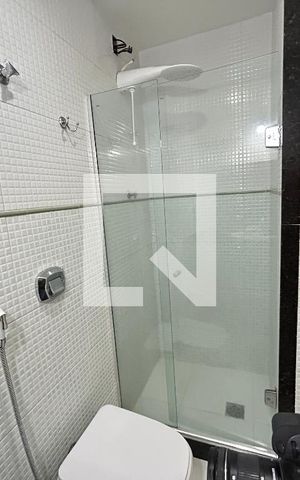 Apartamento à venda com 76m², 2 quartos e 1 vagaBanheiro