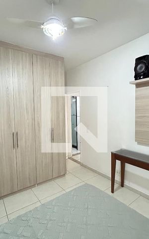 Apartamento à venda com 76m², 2 quartos e 1 vagaQuarto 2