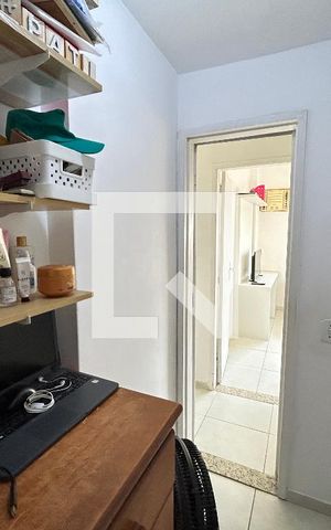 Apartamento à venda com 76m², 2 quartos e 1 vagaQuarto de Serviço