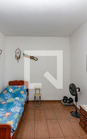 Casa à venda com 540m², 5 quartos e 4 vagas Casa à venda com 540m², 5 quartos e 4 vagasQuarto 3