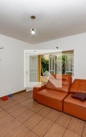 Casa à venda com 540m², 5 quartos e 4 vagas Casa à venda com 540m², 5 quartos e 4 vagasSala 1