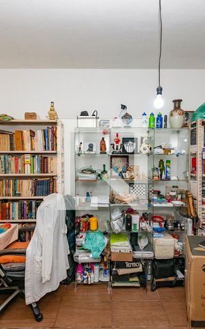 Casa à venda com 540m², 5 quartos e 4 vagas Casa à venda com 540m², 5 quartos e 4 vagasEscritório - Quarto 5