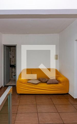 Casa à venda com 540m², 5 quartos e 4 vagas Casa à venda com 540m², 5 quartos e 4 vagasSala 2
