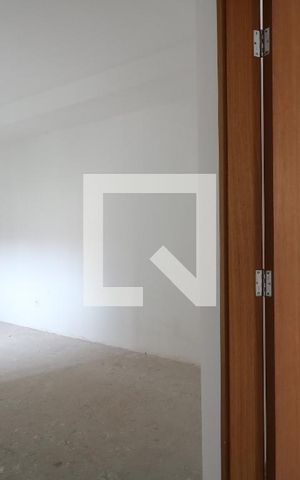 Apartamento à venda com 82m², 2 quartos e 1 vagaCorredor