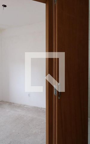 Apartamento à venda com 82m², 2 quartos e 1 vagaCorredor