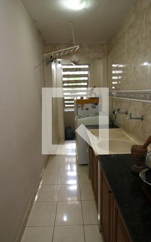 Casa à venda com 600m², 2 quartos e 1 vagaLavanderia