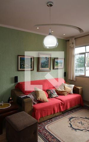 Casa à venda com 600m², 2 quartos e 1 vagaSala de TV