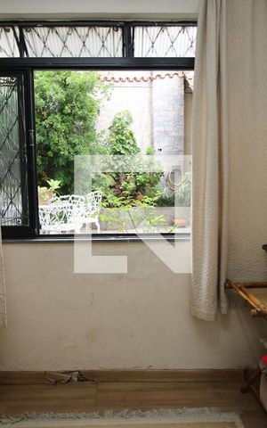 Casa à venda com 600m², 2 quartos e 1 vagaQuarto 2