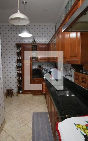 Casa à venda com 600m², 2 quartos e 1 vagaCozinha