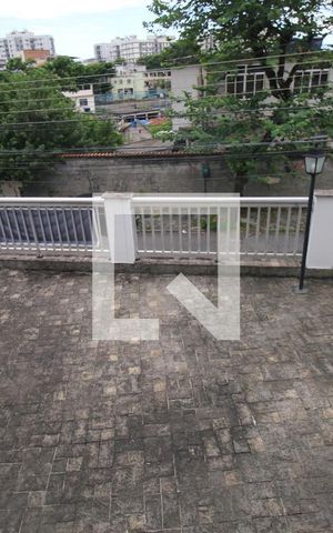 Casa à venda com 600m², 2 quartos e 1 vagaQuintal