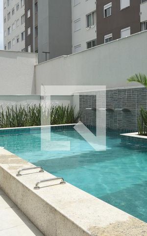 Apartamento à venda com 34m², 1 quarto e 1 vagaÁrea comum - Piscina