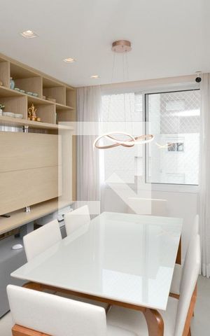 Apartamento à venda com 34m², 1 quarto e 1 vagaSala de Jantar