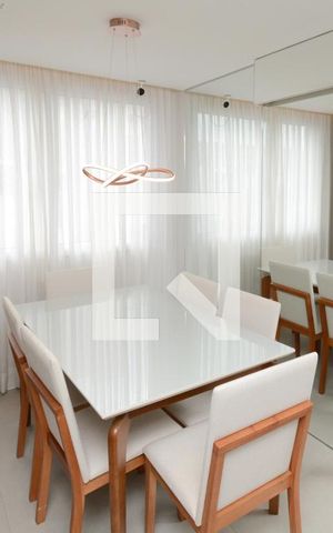 Apartamento à venda com 34m², 1 quarto e 1 vagaSala de Jantar