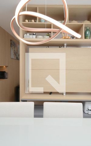 Apartamento à venda com 34m², 1 quarto e 1 vagaSala de Jantar