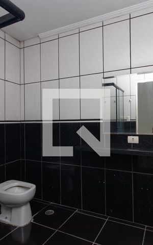 Casa à venda com 140m², 3 quartos e 2 vagas Casa à venda com 140m², 3 quartos e 2 vagasBanheiro da Suíte 1