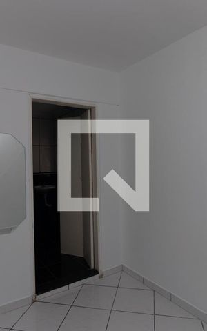 Casa à venda com 140m², 3 quartos e 2 vagas Casa à venda com 140m², 3 quartos e 2 vagasCloset Suíte 1