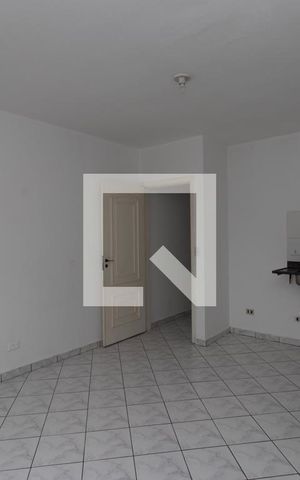 Casa à venda com 140m², 3 quartos e 2 vagas Casa à venda com 140m², 3 quartos e 2 vagasCozinha