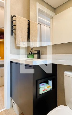 Apartamento à venda com 65m², 2 quartos e 1 vaga Apartamento à venda com 65m², 2 quartos e 1 vagaBanheiro da Suíte