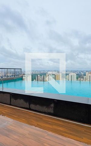 Apartamento à venda com 65m², 2 quartos e 1 vaga Apartamento à venda com 65m², 2 quartos e 1 vagaPiscina