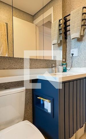 Apartamento à venda com 65m², 2 quartos e 1 vaga Apartamento à venda com 65m², 2 quartos e 1 vagaBanheiro Corredor