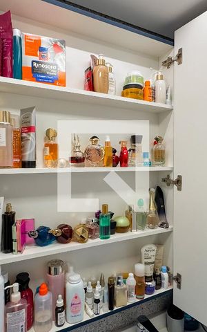 Apartamento à venda com 65m², 2 quartos e 1 vaga Apartamento à venda com 65m², 2 quartos e 1 vagaBanheiro Corredor