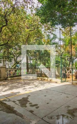 Apartamento à venda com 113m², 2 quartos e 1 vaga Apartamento à venda com 113m², 2 quartos e 1 vagaQuadra Esportiva