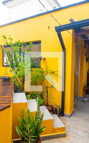 Apartamento à venda com 113m², 2 quartos e 1 vaga Apartamento à venda com 113m², 2 quartos e 1 vagaCobertura