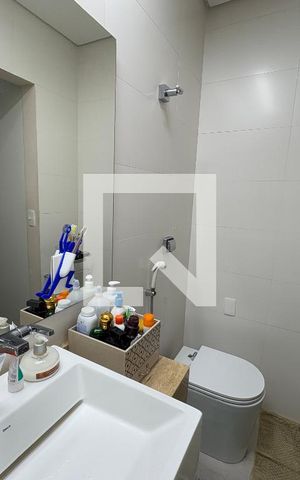 Casa à venda com 213m², 3 quartos e 2 vagasBanheiro da Suíte