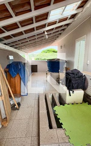 Casa à venda com 213m², 3 quartos e 2 vagas Casa à venda com 213m², 3 quartos e 2 vagasOficina do andar superior