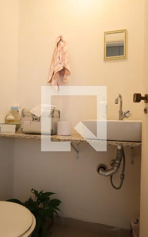 Apartamento à venda com 140m², 3 quartos e 2 vagasLavabo
