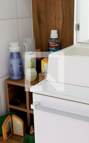 Apartamento à venda com 54m², 2 quartos e 1 vaga Apartamento à venda com 54m², 2 quartos e 1 vagaBanheiro