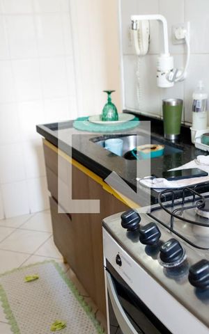 Apartamento à venda com 54m², 2 quartos e 1 vaga Apartamento à venda com 54m², 2 quartos e 1 vagaCozinha