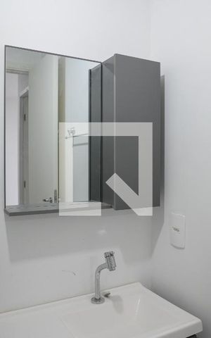 Apartamento para alugar com 34m², 1 quarto e sem vagaBanheiro